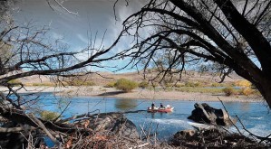 Float Trip and Sightseeing on the Limay river