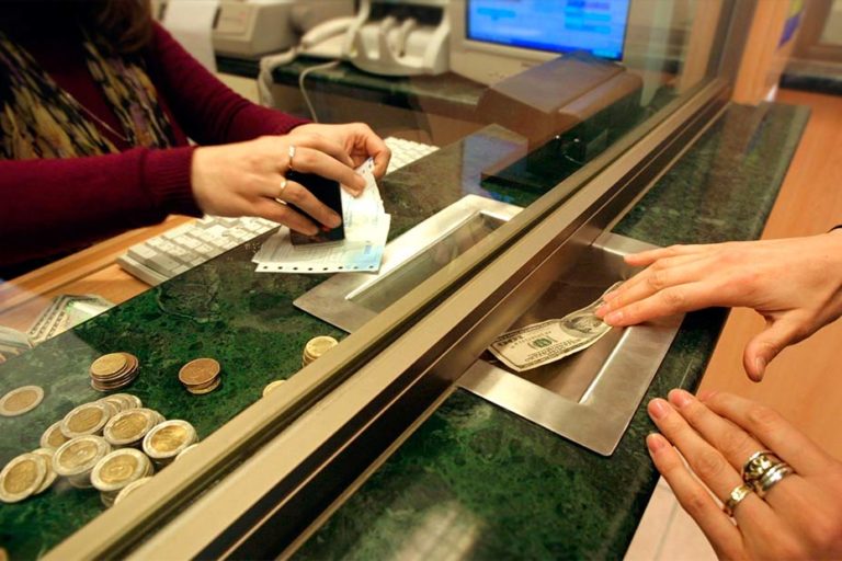 Bancos y Casas de Cambio en Bariloche