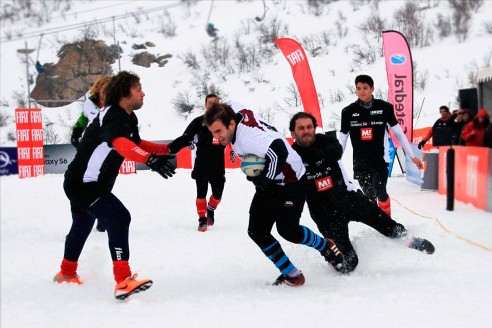 Rugby en la Nieve Rugby en Cerro Catedral