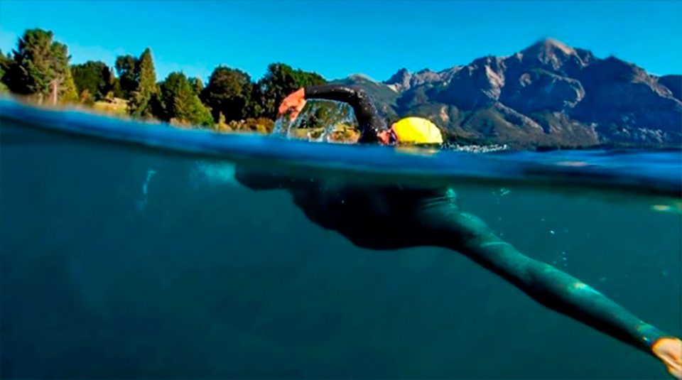 En Enero, cruce lago Nahuel Huapi