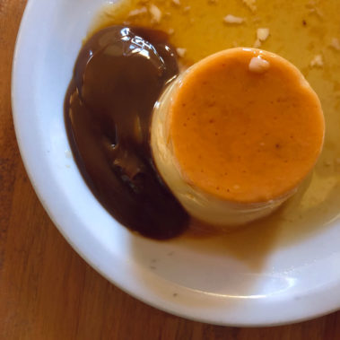 Flan con dulce de Leche